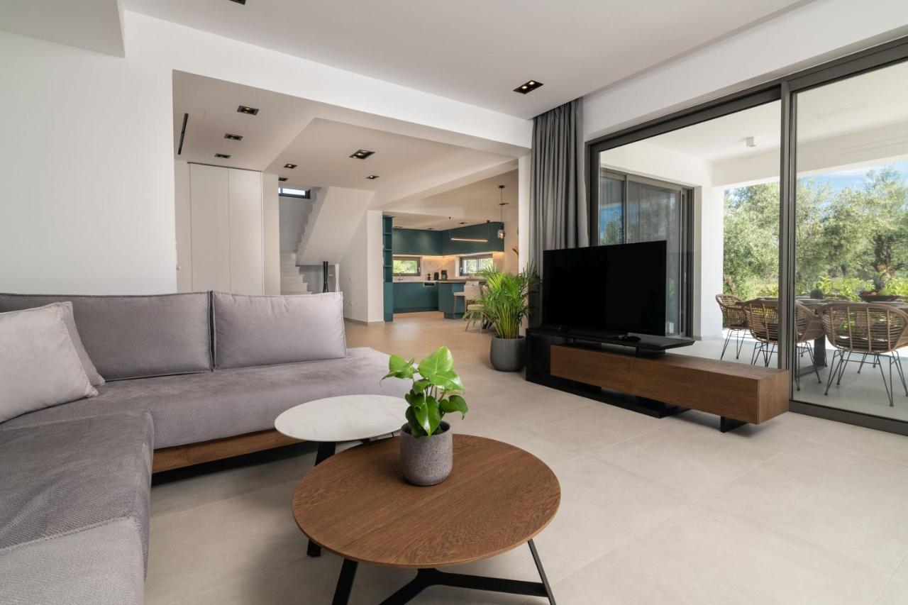Antonia Villa - Luxurious Serenity With Private Pool, By Zantewize Kalipádhon Dış mekan fotoğraf