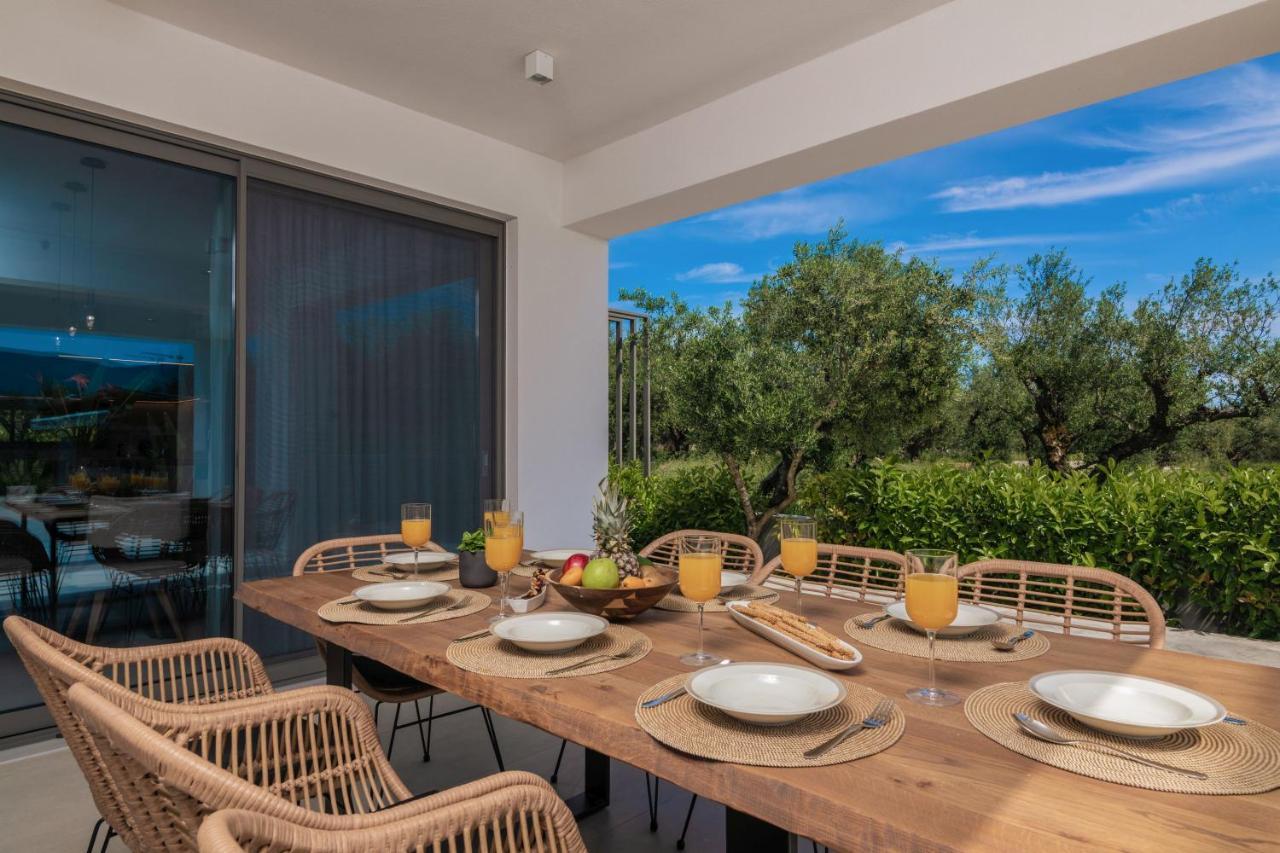 Antonia Villa - Luxurious Serenity With Private Pool, By Zantewize Kalipádhon Dış mekan fotoğraf