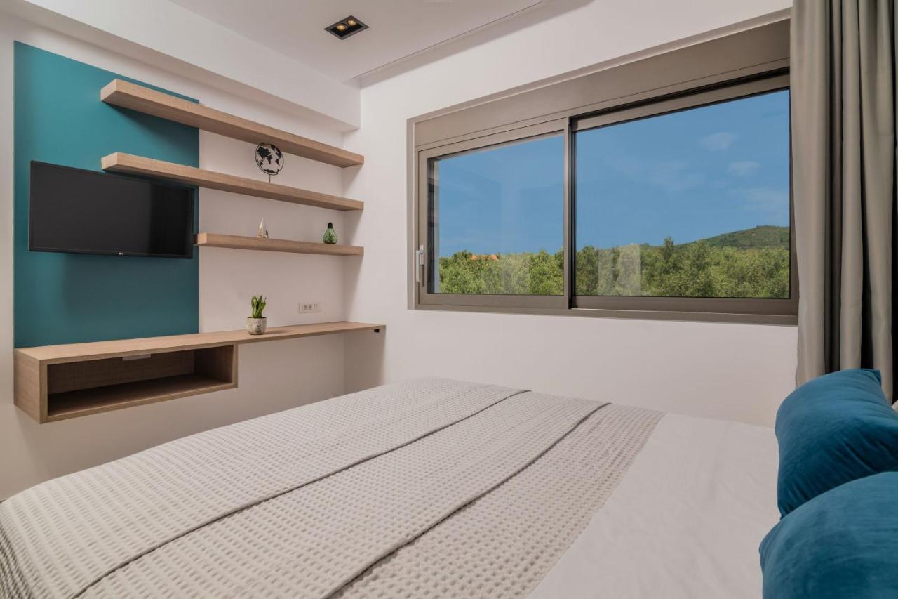 Antonia Villa - Luxurious Serenity With Private Pool, By Zantewize Kalipádhon Dış mekan fotoğraf