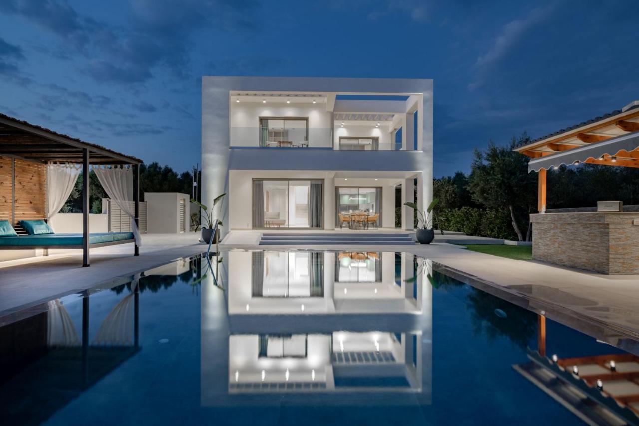 Antonia Villa - Luxurious Serenity With Private Pool, By Zantewize Kalipádhon Dış mekan fotoğraf
