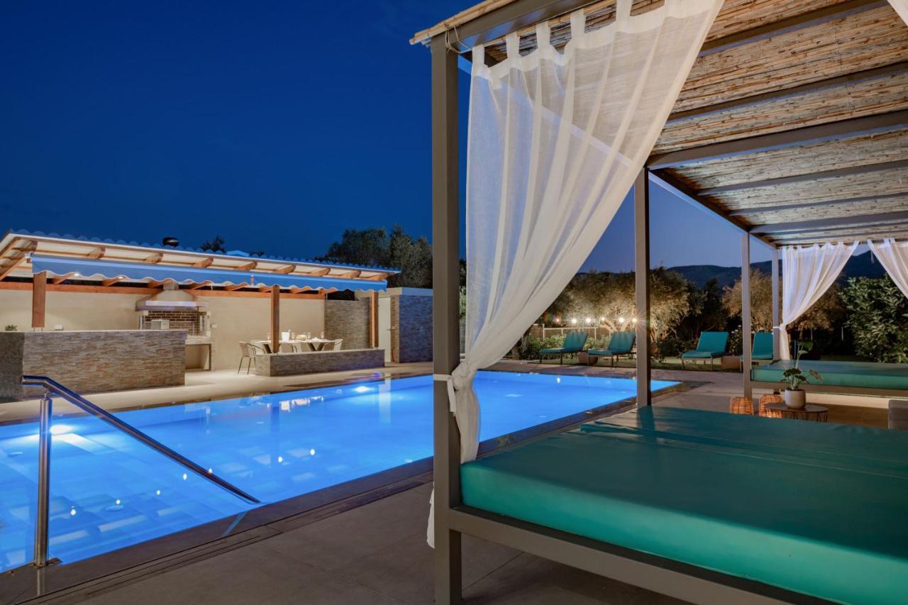 Antonia Villa - Luxurious Serenity With Private Pool, By Zantewize Kalipádhon Dış mekan fotoğraf